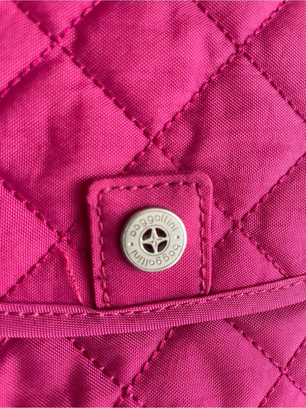 Baggallini CrossBody pink NWOT - Picture 2 of 8